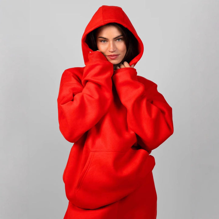 Casual hoodie for women with a loose fit and kangaroo pocket Lune London