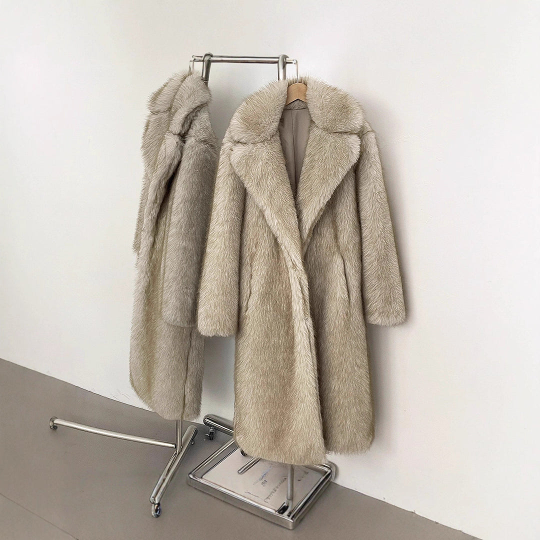 Long coat for women for elegant occasions Lune London