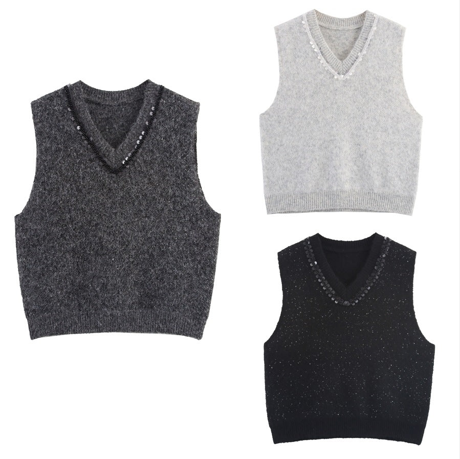 Ladies elegant sleeveless knitted sweater with sparkling appliqués Lune London