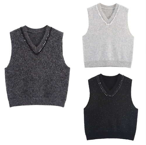 Ladies elegant sleeveless knitted sweater with sparkling appliqués Lune London