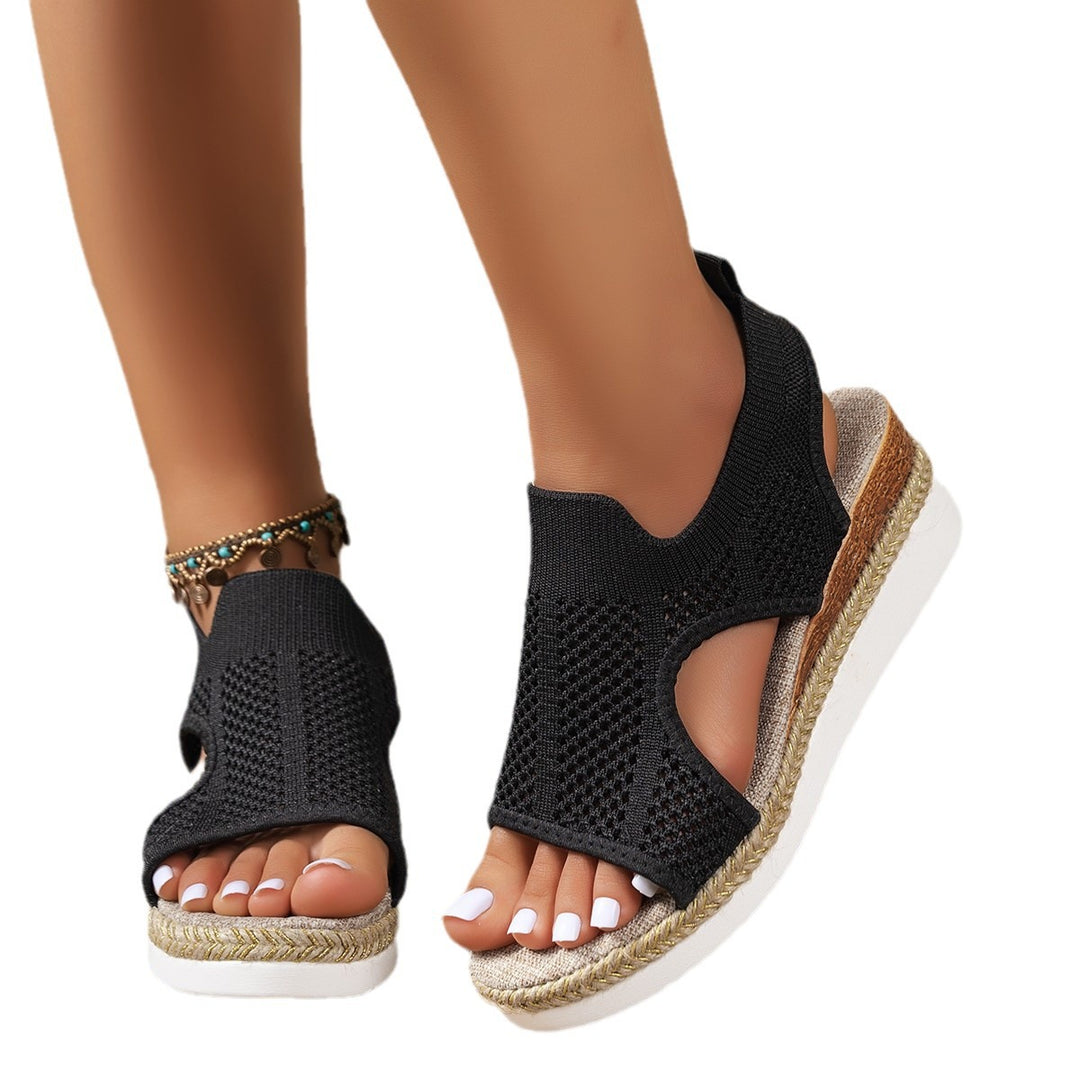 Comfort sandals for women with breathable mesh structure and flexible sole Lune London