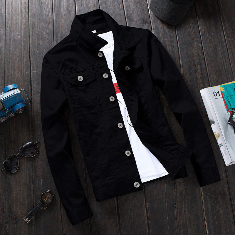 Women's denim jacket with a modern cut and practical pockets Lune London