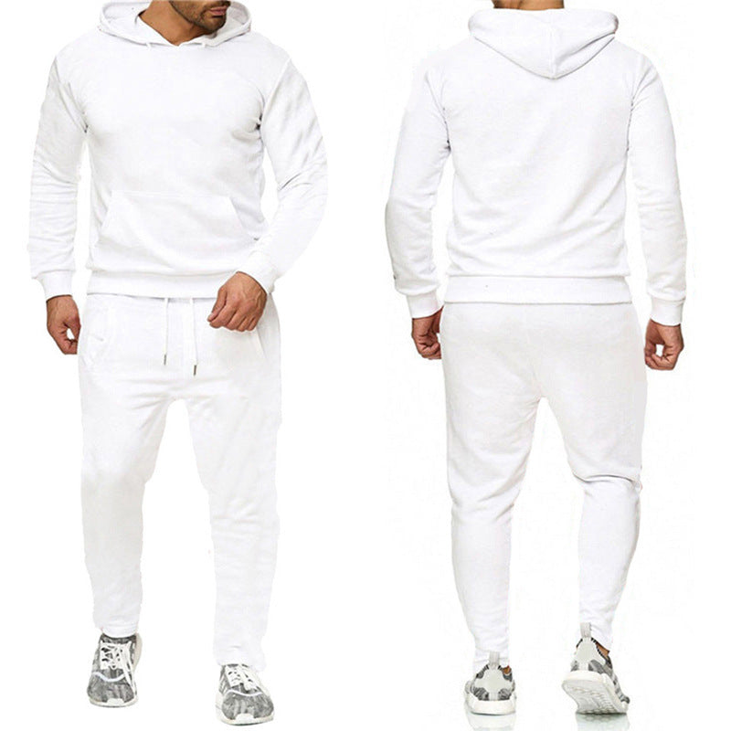 Men's hooded sweat suit with sporty cut and practical kangaroo pocket design Chic & Stil
