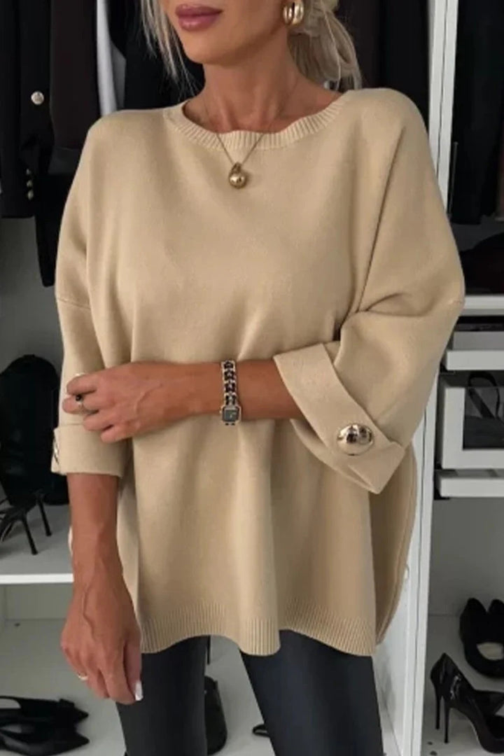 Pull en tricot oversized pour dames avec des boutons décoratifs Chic & Stil