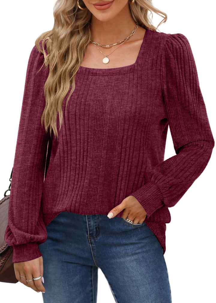 Comfortable knitted sweater for women with ribbed structure and puffed sleeves Lune London
