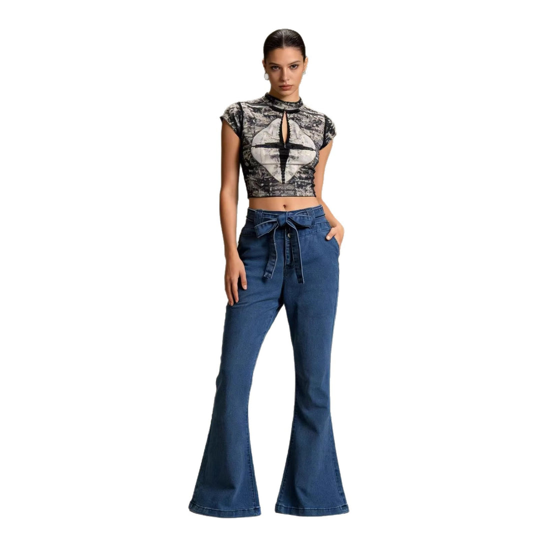 Women's Flared Jeans with Belt and High Waist Lune London