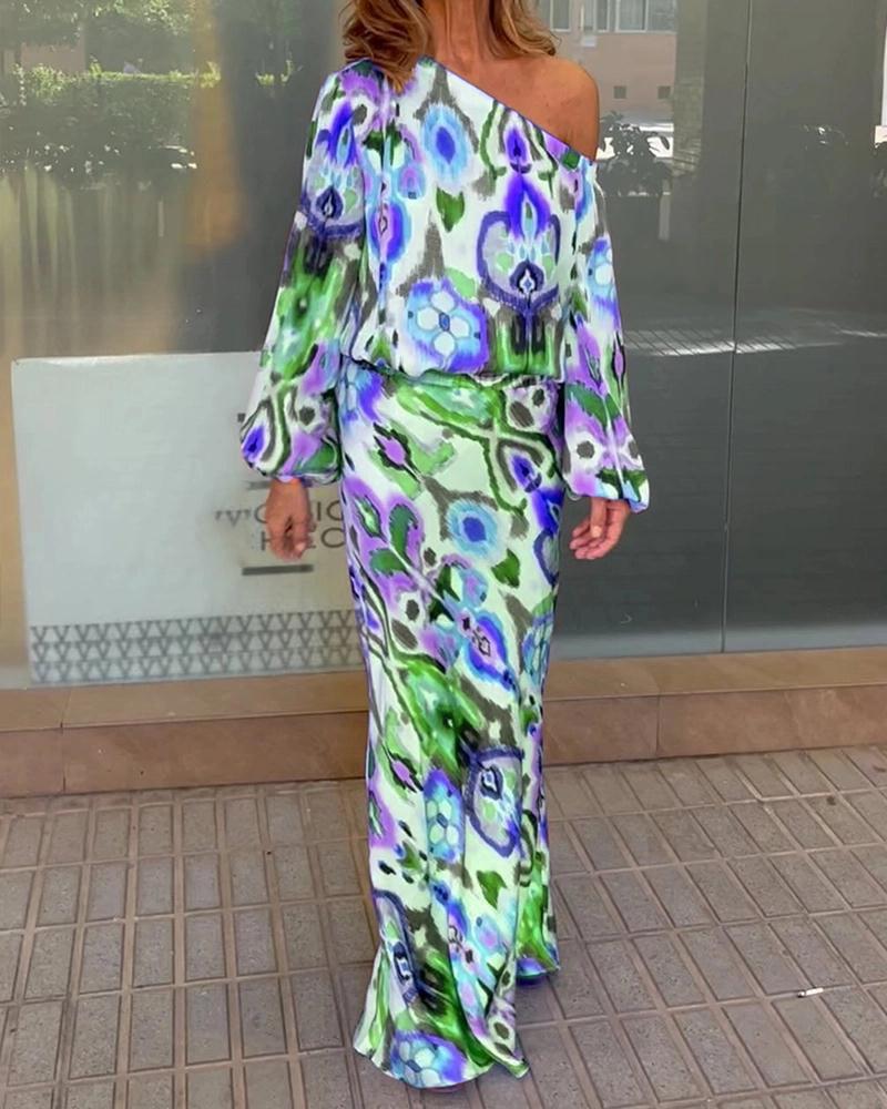 Robe maxi élégante pour femmes à coupe asymétrique avec manches lisses Chic & Stil