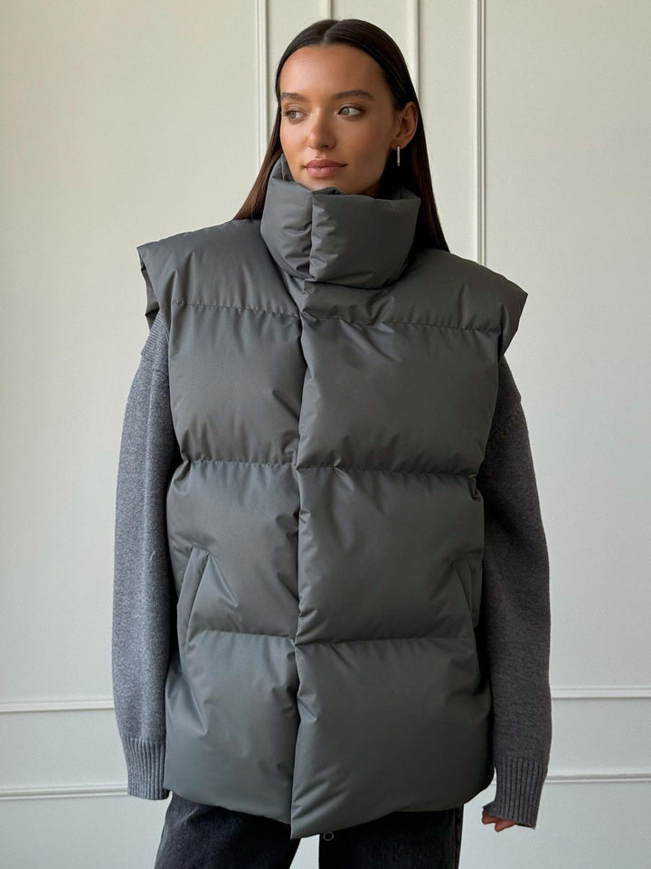 Women Quilted Gilet with High Collar Lune London