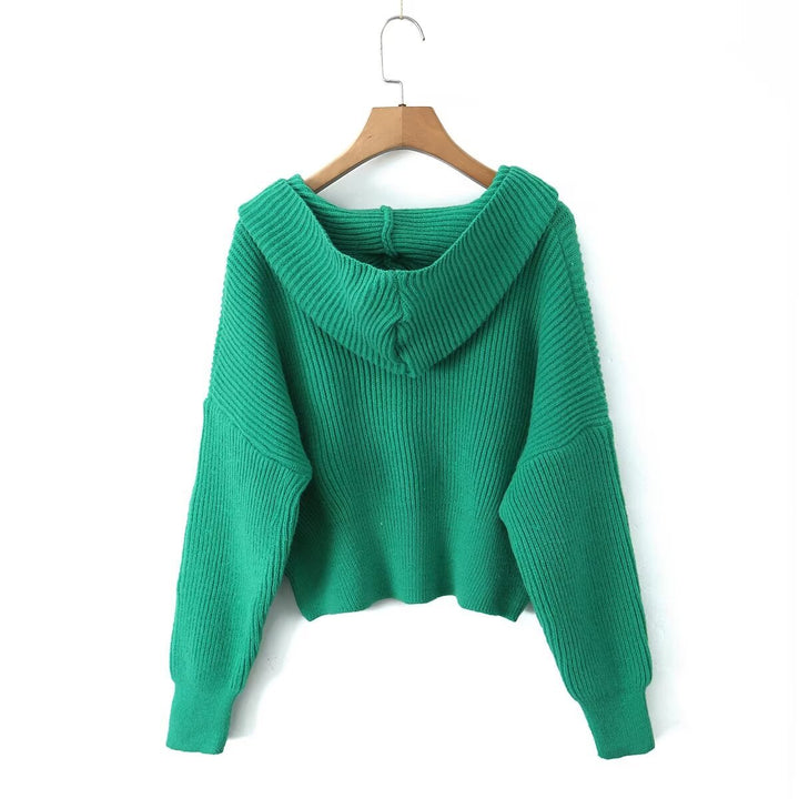Ladies casual knitted vest with hood and practical pockets Lune London