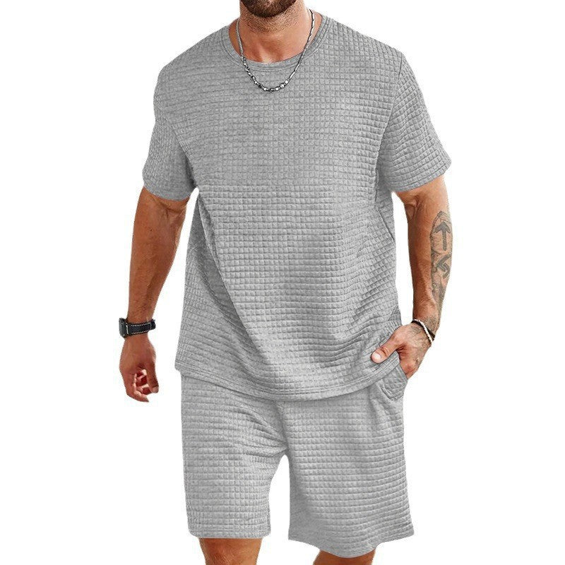 Men's sporty top with structured design and comfortable shorts Lune London
