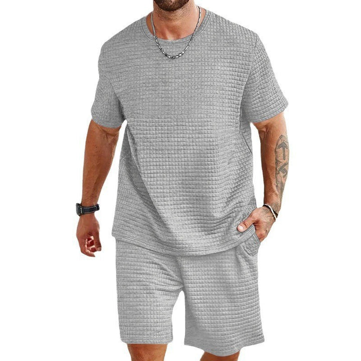 Men's sporty top with structured design and comfortable shorts Lune London
