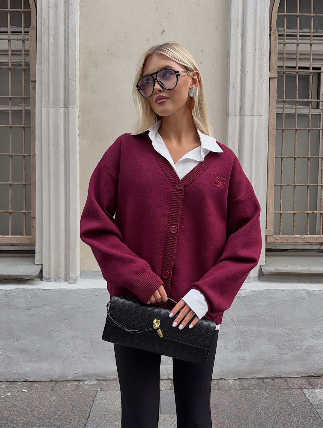 Women oversized cardigan with an elegant V neck and comfortable button details Lune London