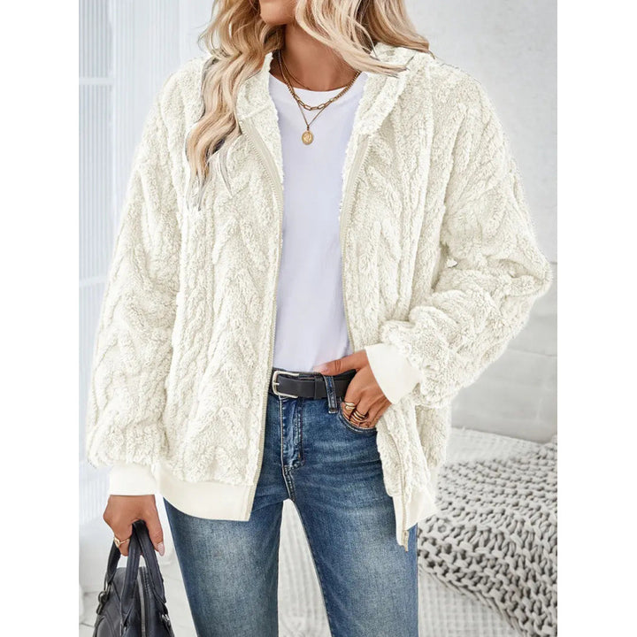 Ladies Cozy Fleece Jacket with High Collar and Chic Knit Pattern