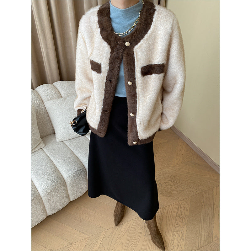 Women Cozy Boucle Jacket with Decorative Button Placket Chic & Stil