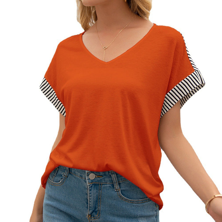 Casual women's T-shirt with a V-neck, striped sleeves, and a loose fit Lune London