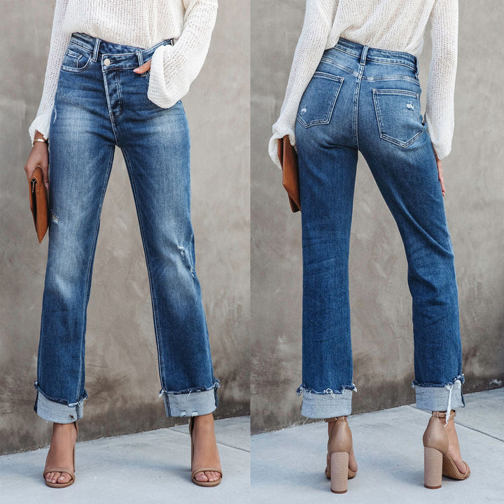 Casual flared jeans for women with trendy fringes and high waist Lune London