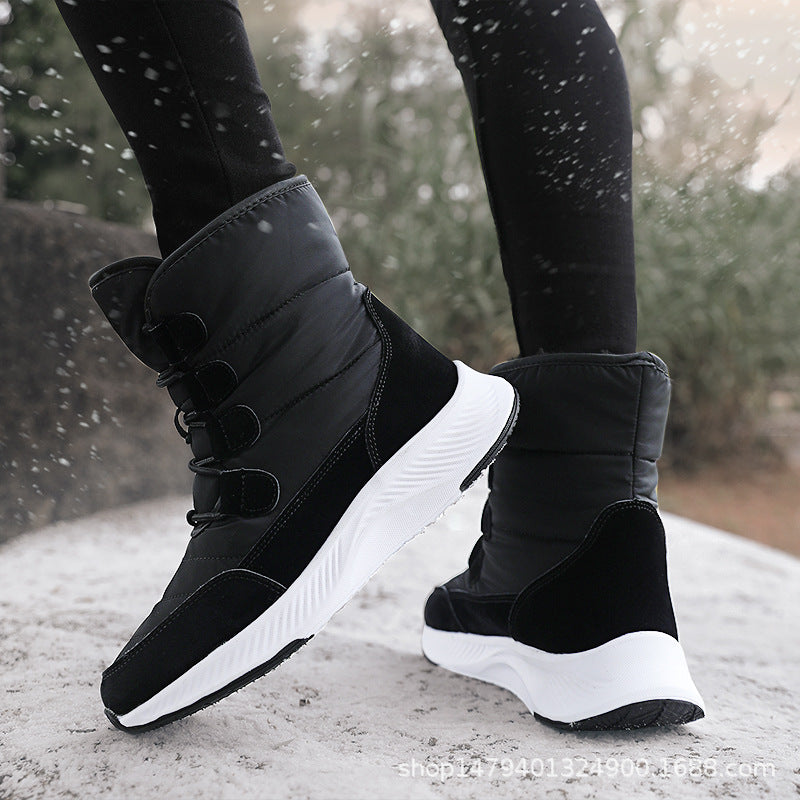 Winter thermo boots for women with non-slip sole and insulating lining Lune London