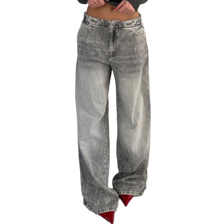 Flared women's jeans with trendy worn look Lune London