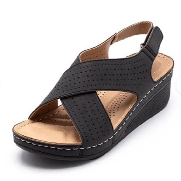 Wedge sandals for women with perforated details and adjustable strap Lune London