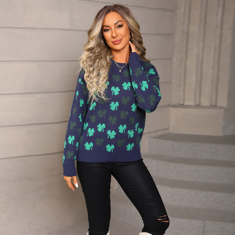 Pull en tricot cozy pour femmes avec motif de trèfle Chic & Stil