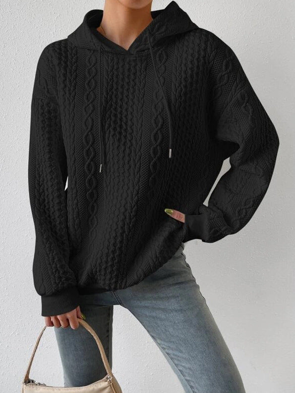 Casual knitted sweater for women with hood and textured design Lune London