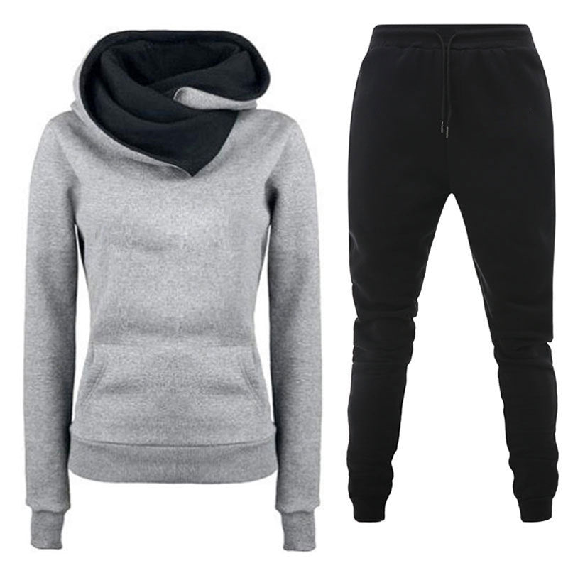 Lune London women's hoodie and jogging set
