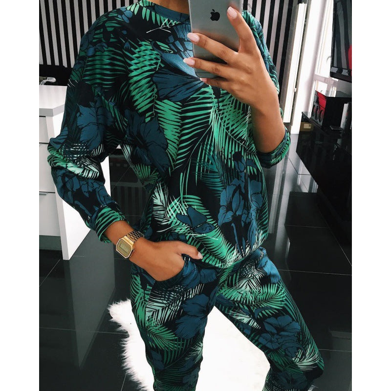 Ladies leisure set with floral pattern Lune London