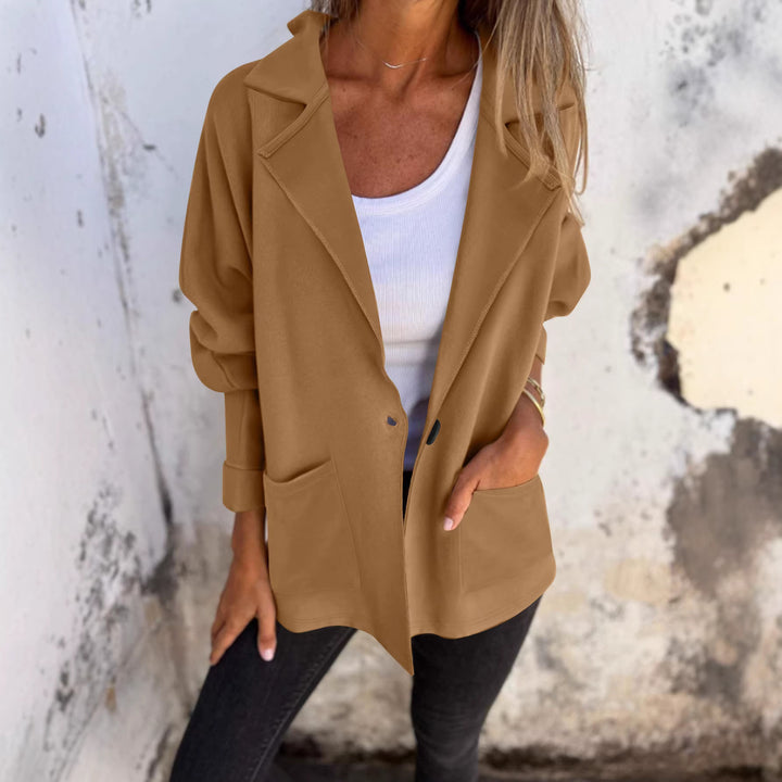 Blazer surdimensionné à la mode pour femmes avec poches pratiques Chic & Stil