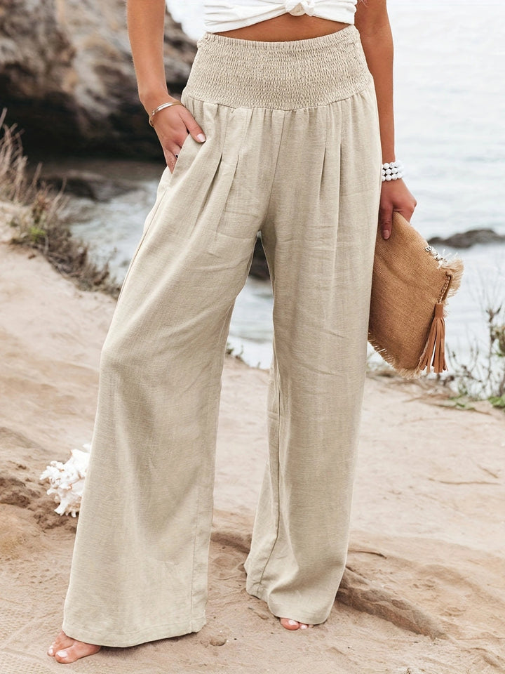 Loose summer pants for women with elastic waist and elegant draping Lune London