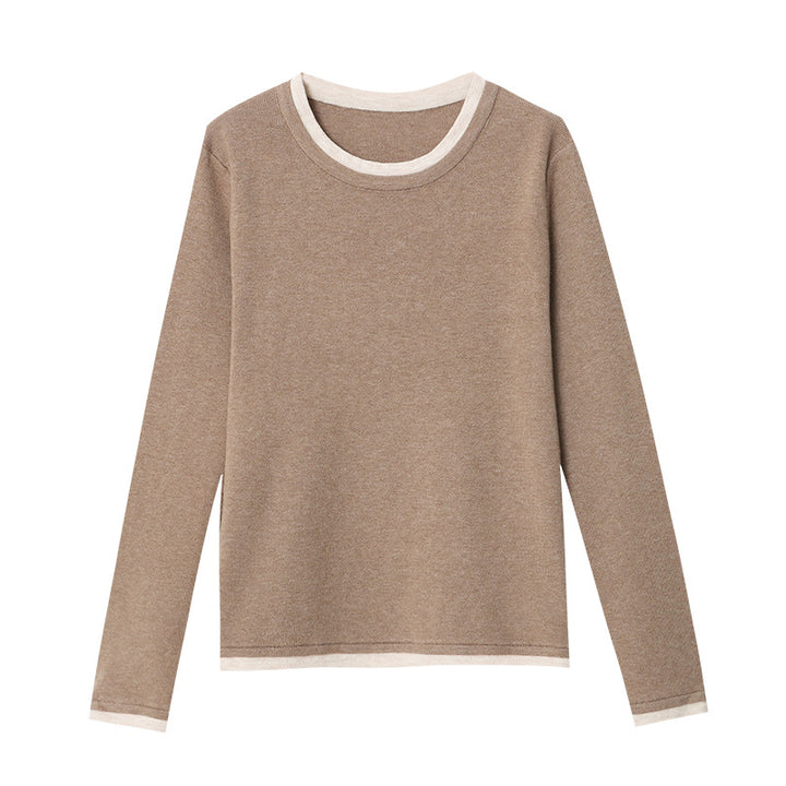 Women's fashionable sweater with fine contrast details Chic & Stil
