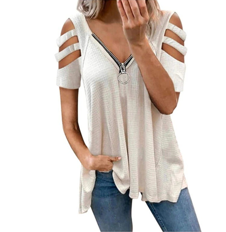 Ladies knit sweater with trendy cut-out sleeves Lune London