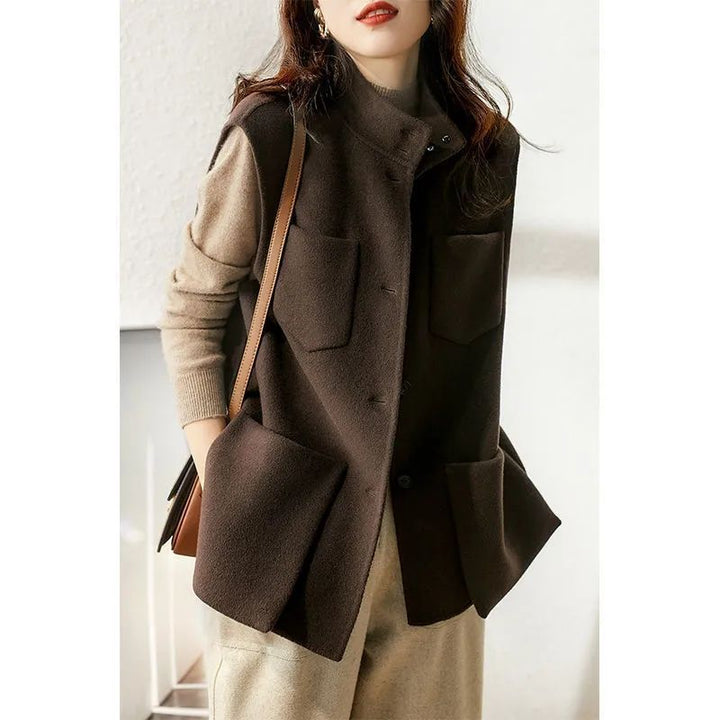 Gilet stylé pour femme avec poches pratiques