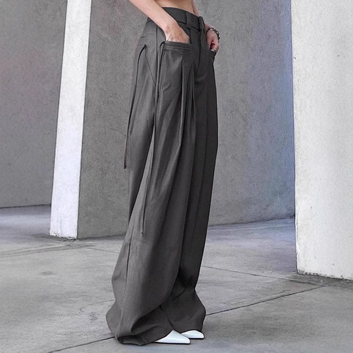 Wide pleated pants for women with side pockets and elegant waist Lune London