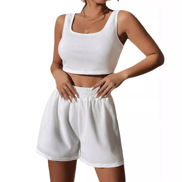 Lune London casual shorts and crop top set for women