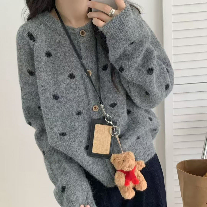 Pull en tricot confortable pour femmes avec motif à pois Chic & Stil
