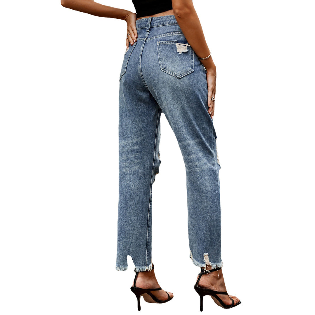 High-waisted distressed jeans for women, in a modern boyfriend fit, Lune London