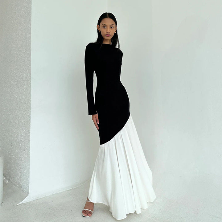 Elegant and asymmetrical maxi dress for ladies with long sleeves and chic and stylish color contrasts.