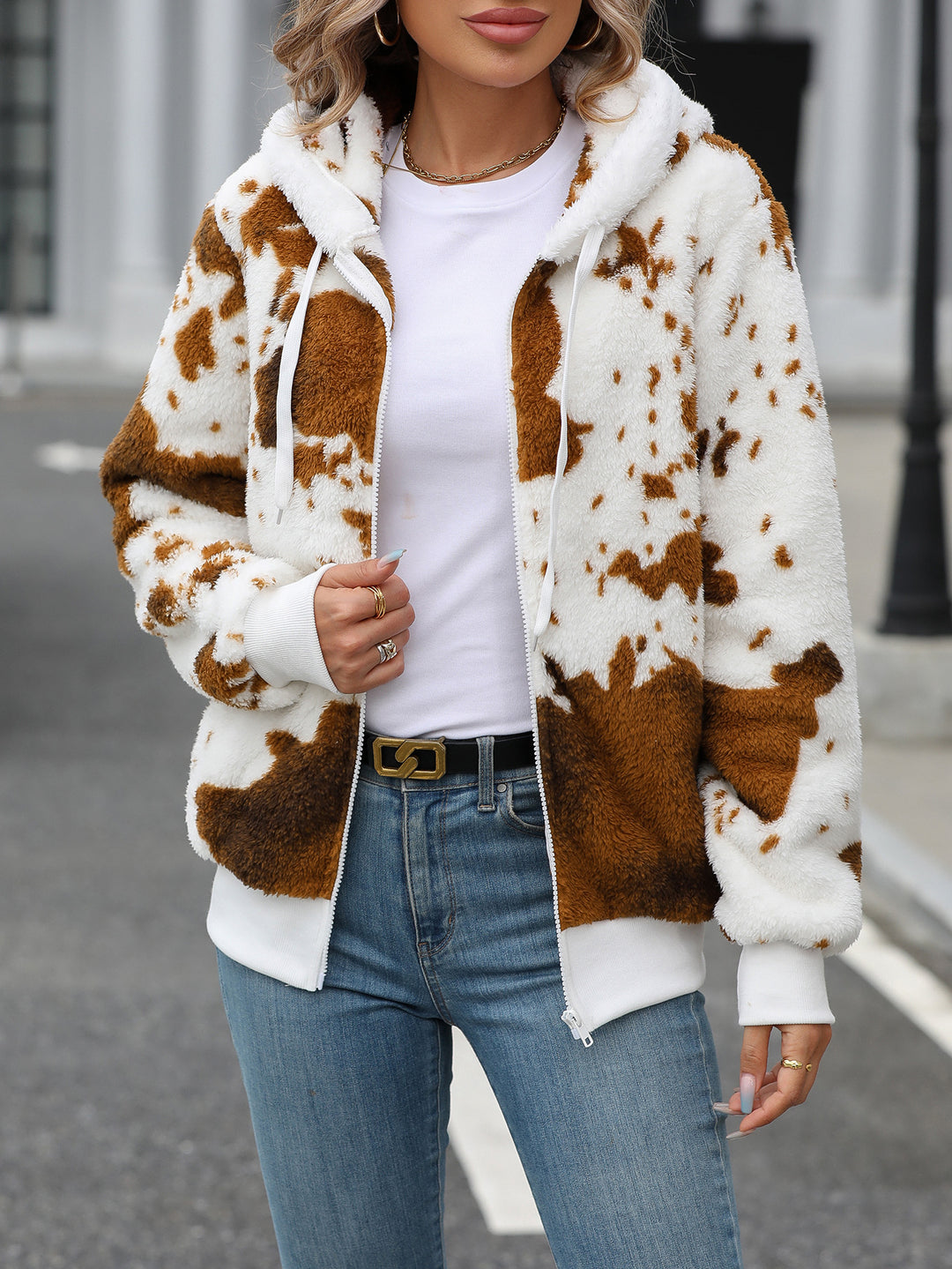 Ladies Cozy Fleece Clothing with Striking Pattern Lune London