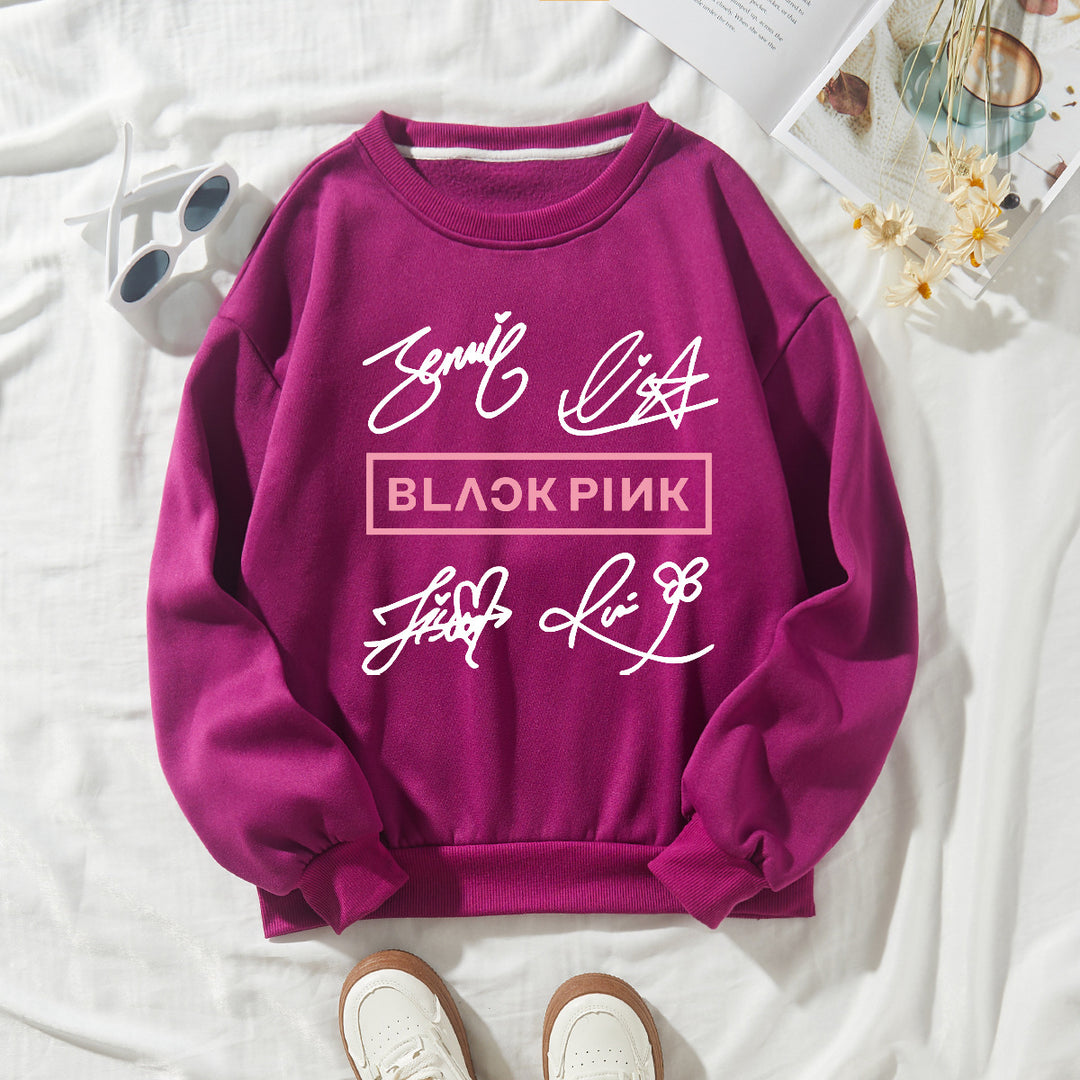 Women's casual sweatshirt with creative signature motif Chic & Stil