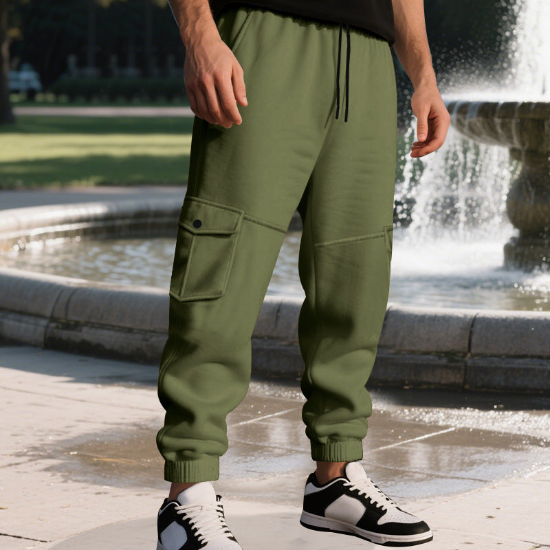 Cargo jogger pants for men with side pockets and elastic waist Lune London