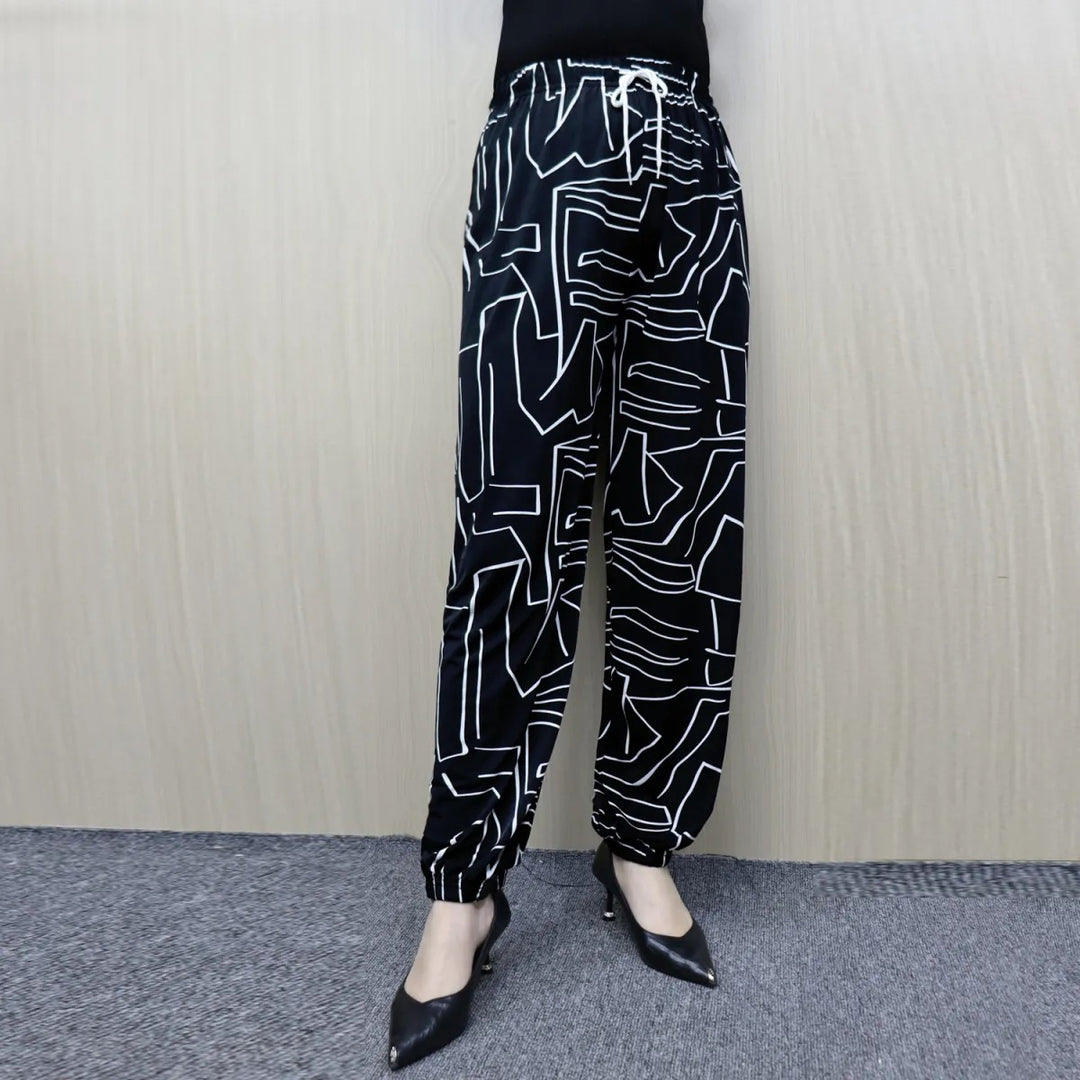 Women's Comfortable Leisure Pants with Paris Design and Elastic Waistband Chic & Stil