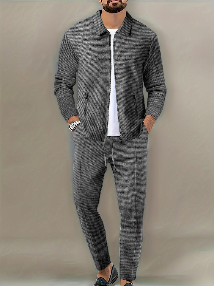 Men's Leisure Suit with Modern Structured Design and Practical Pockets Lune London