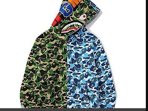 Women's hoodie jacket with modern camouflage design and high-quality cotton blend Lune London