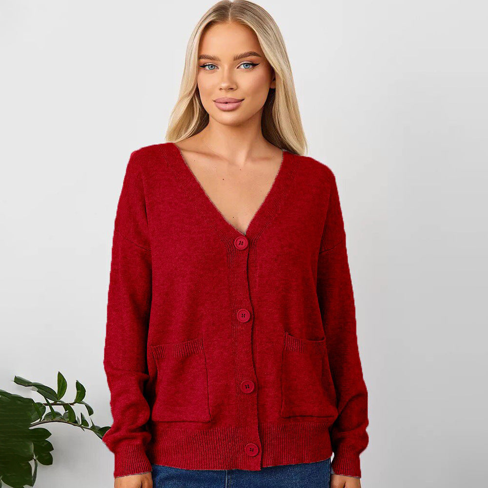 Ladies cozy cardigan with V-neck and practical pockets Lune London