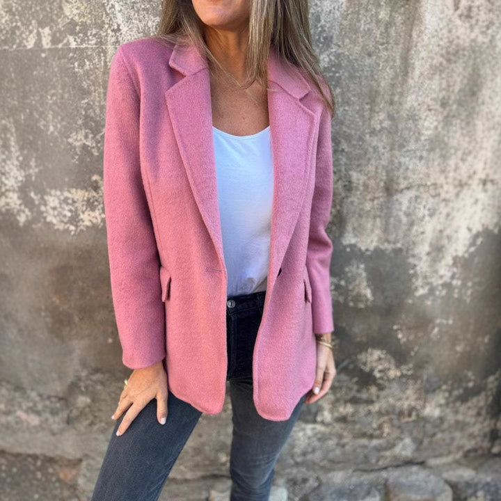 Ladies Elegant Business Blazer Jacket in Soft Chic Material and Style
