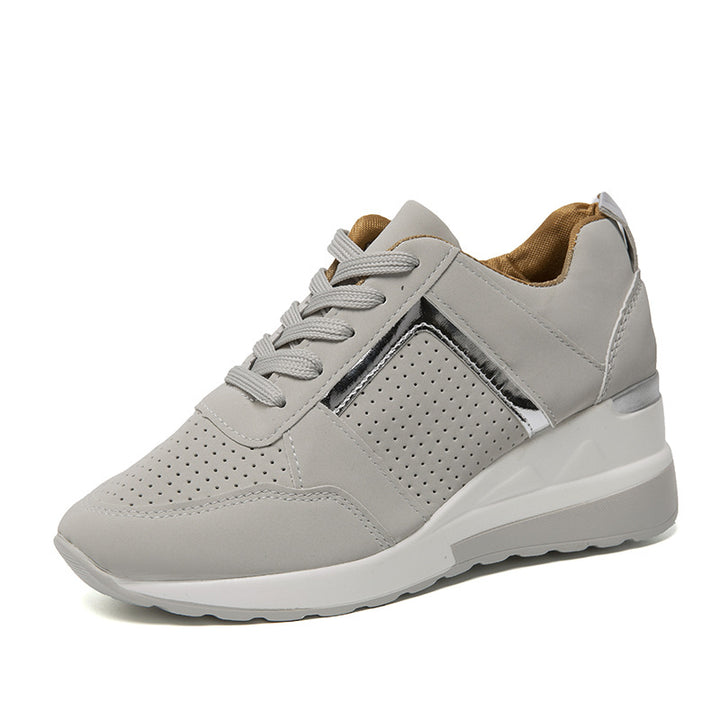 Women Comfortable and Trendy Sneakers with Breathable Upper and Cushioned Sole Lune London