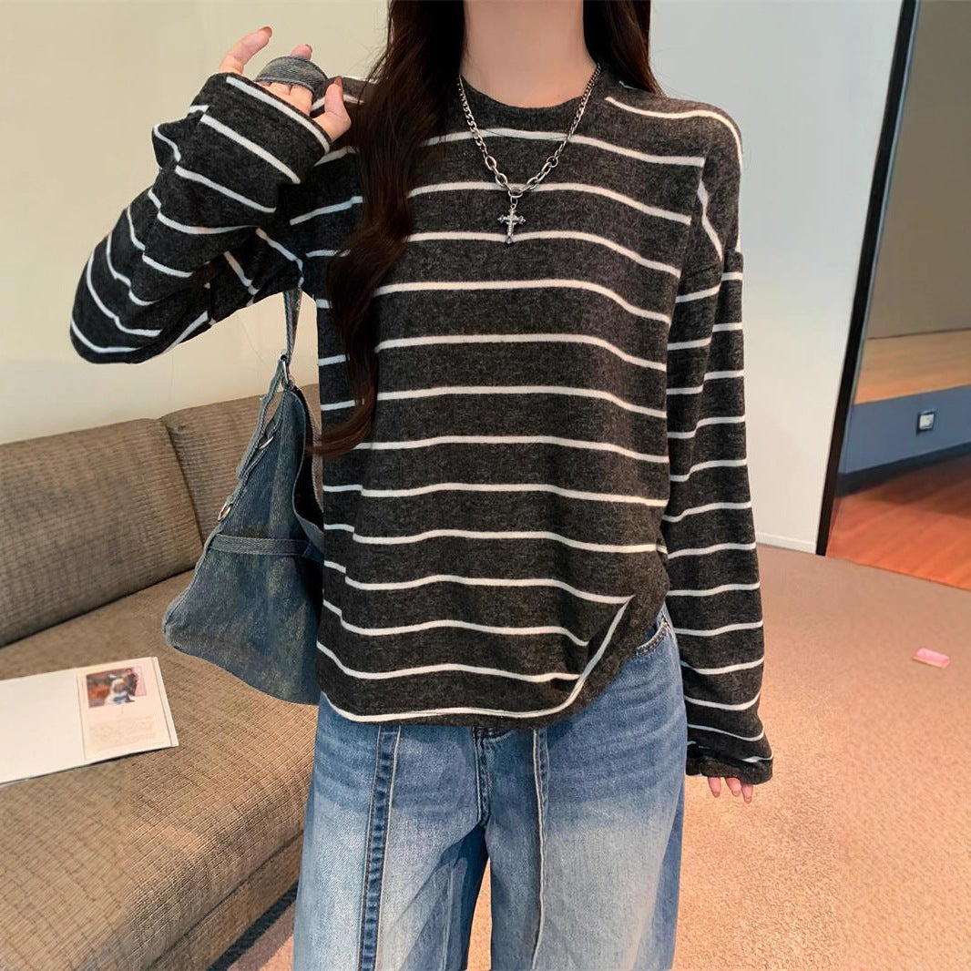 Women's casual long sleeve shirt with fashionable striped look Chic & Stil