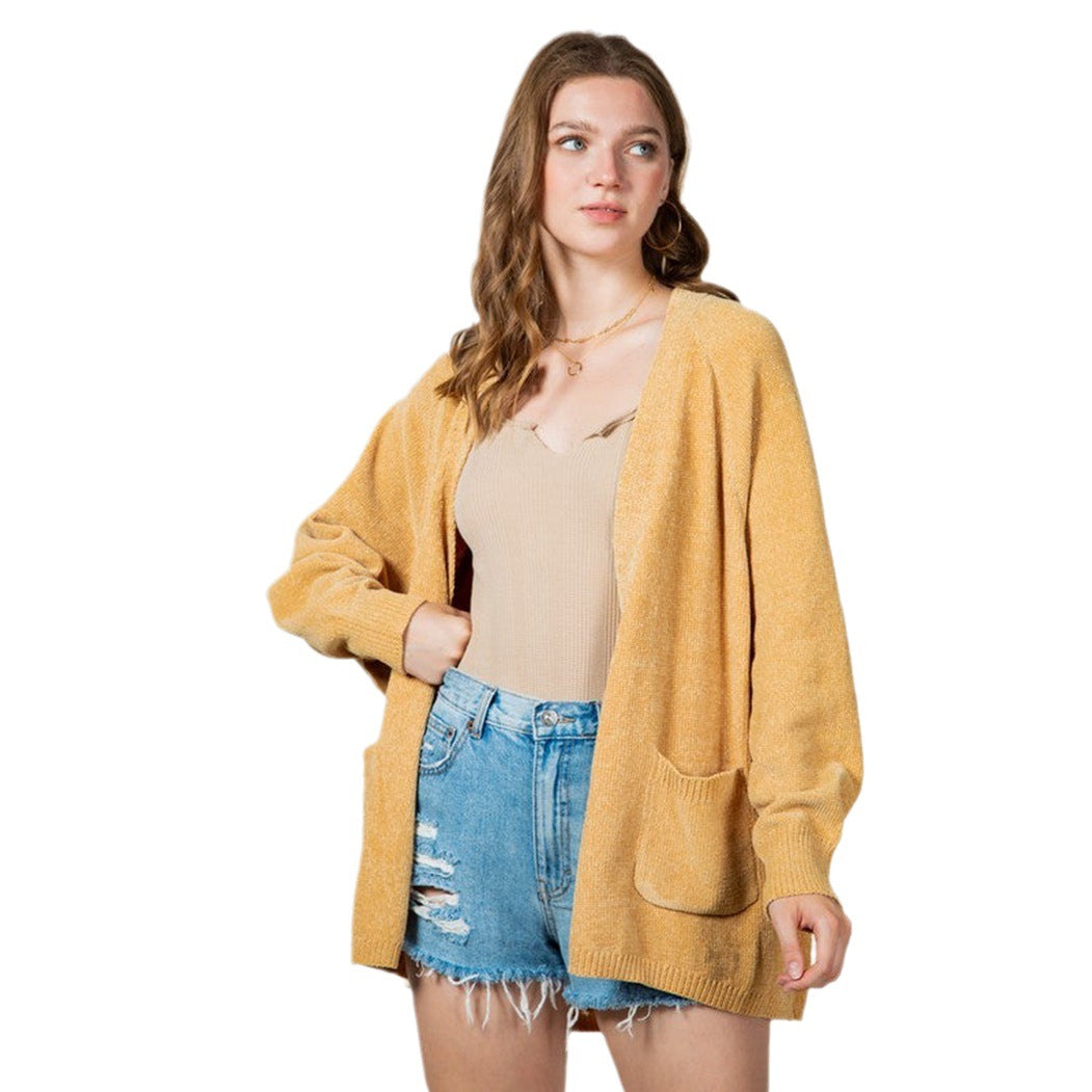 Ladies Cozy Knit Sweater with Side Pockets and Open Front Lune London