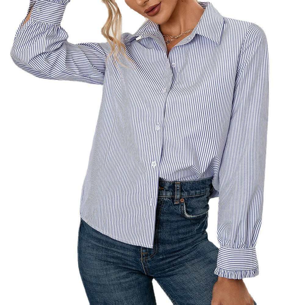 Women's shirt with striped pattern and trendy button detail Lune London