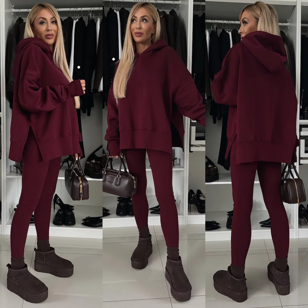 Women's casual hoodie with animal print and extended sleeves Chic & Stil
